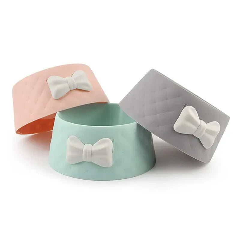 Cute Pet Feeders Bowknot Diamond Pattern Leakproof Bowl – Mealtime in Style!