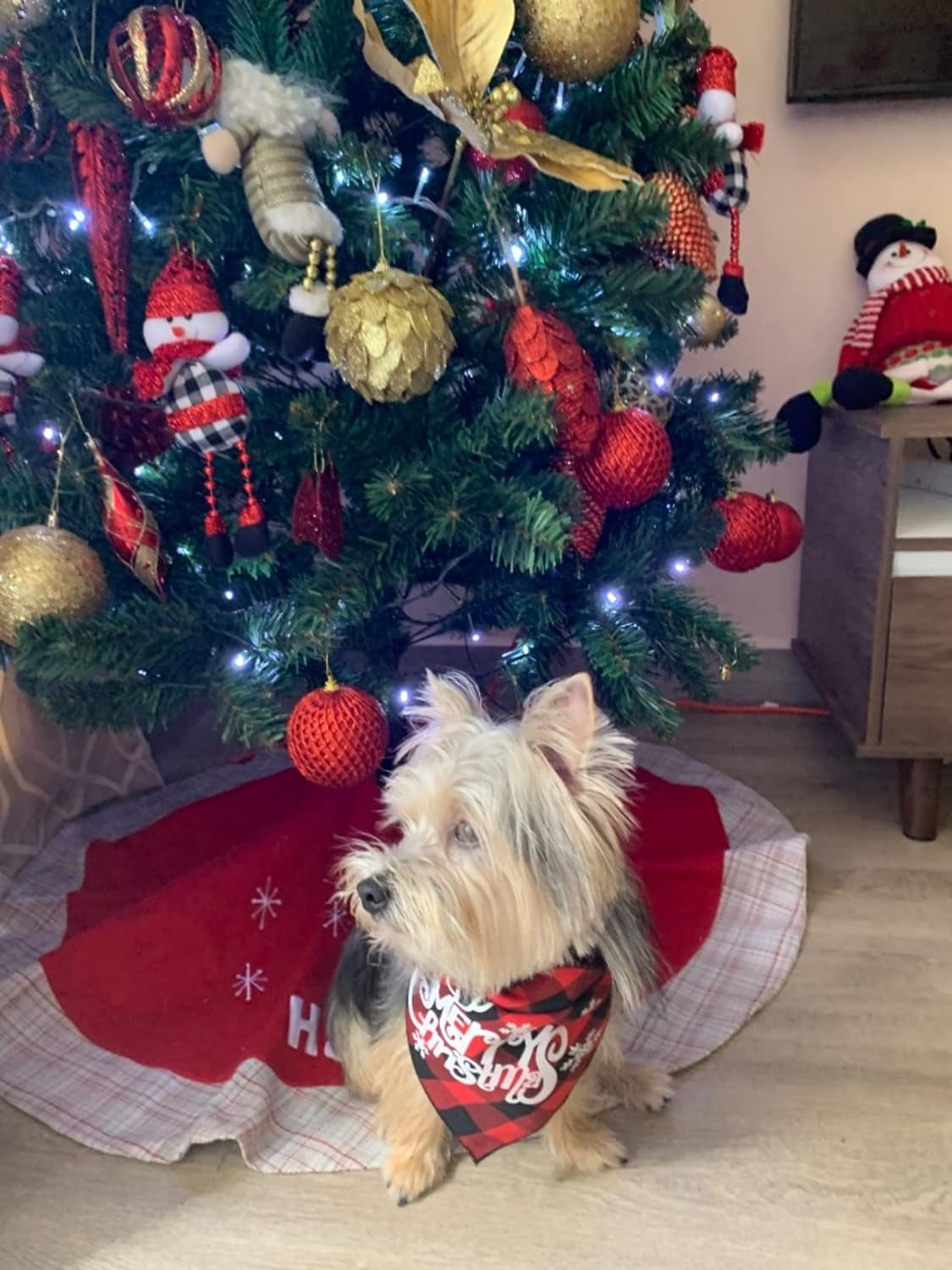 Dog Christmas Bandana: Classic Buffalo Plaid for Festive Furry Friends!