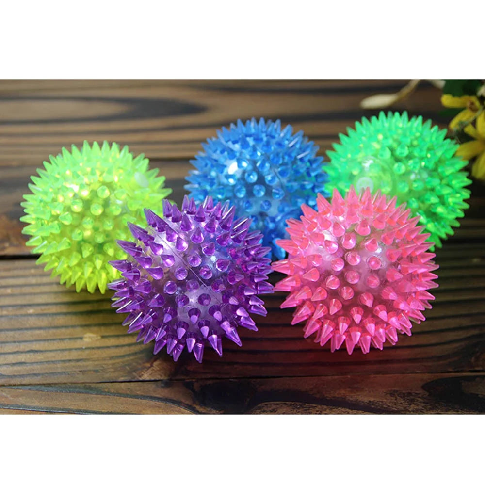 Dog Spiky Ball Toys – Bouncy Fun for Your Furry Friend!