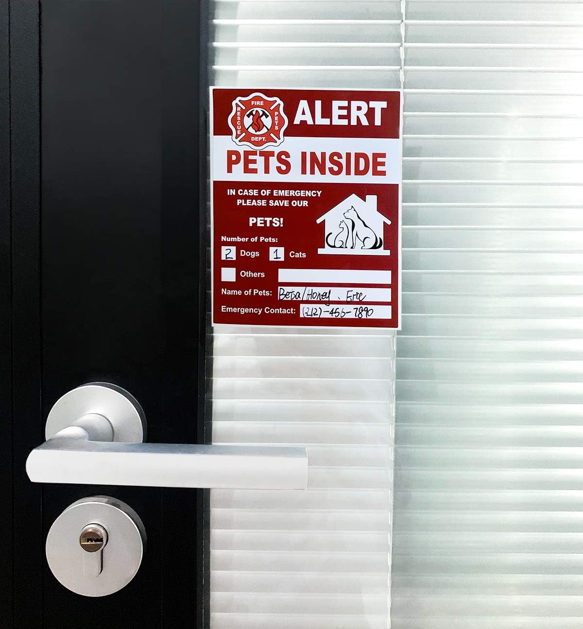 FLO PET Pets Alert Sticker: Ensure Your Pets' Safety!