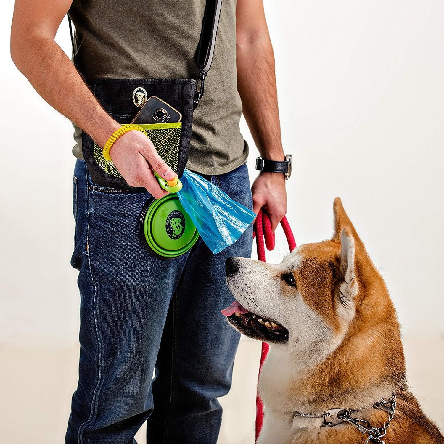 Premium Dog Treat Pouch – Includes Clicker & Collapsible Bowl, Adjustable Reflective Straps for Training & Agility