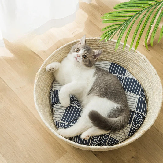 Corn Husk Straw Bed for Pets: Comfort Meets Sustainability!