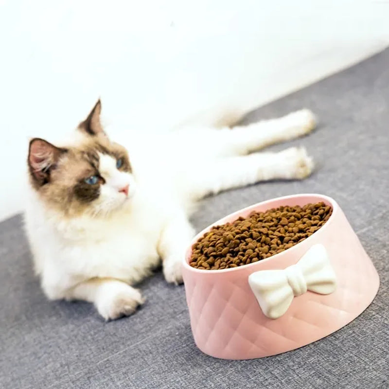 Cute Pet Feeders Bowknot Diamond Pattern Leakproof Bowl – Mealtime in Style!